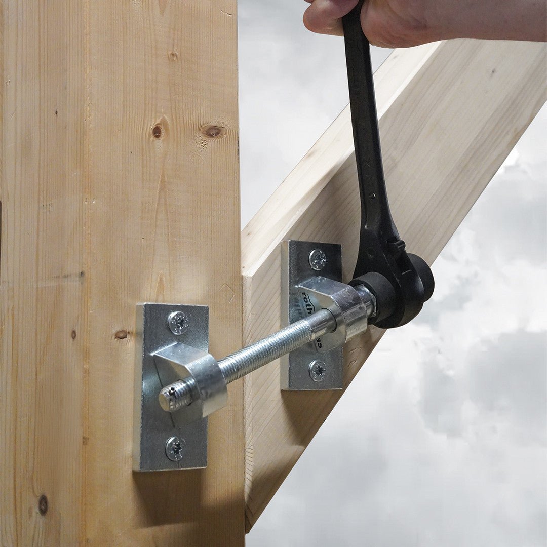 Rothoblaas Geko Panel Puller Clamp - Shelter Institute