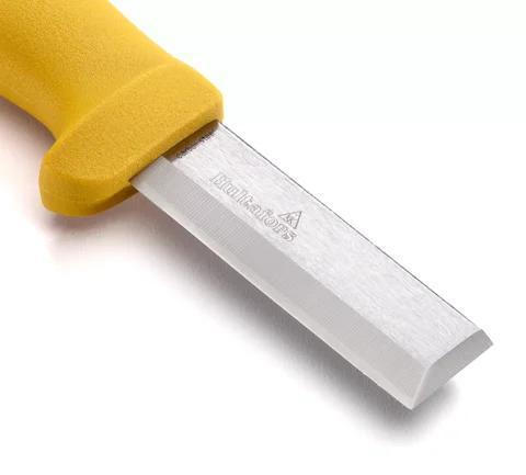 Hultafors Chisel Knife carving - Shelter Institute