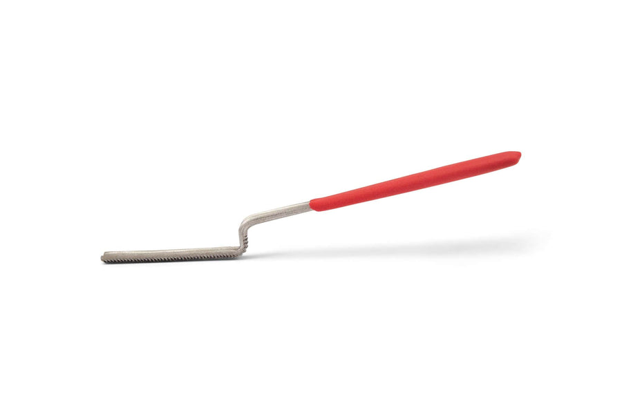 The MARU Iwasaki Carving File Crank Neck With Rubber Grip features a red handle, metal serrated edge, and a slightly bent shaft—ideal for removing loose fur or hair from animals. Shown against a plain white background.