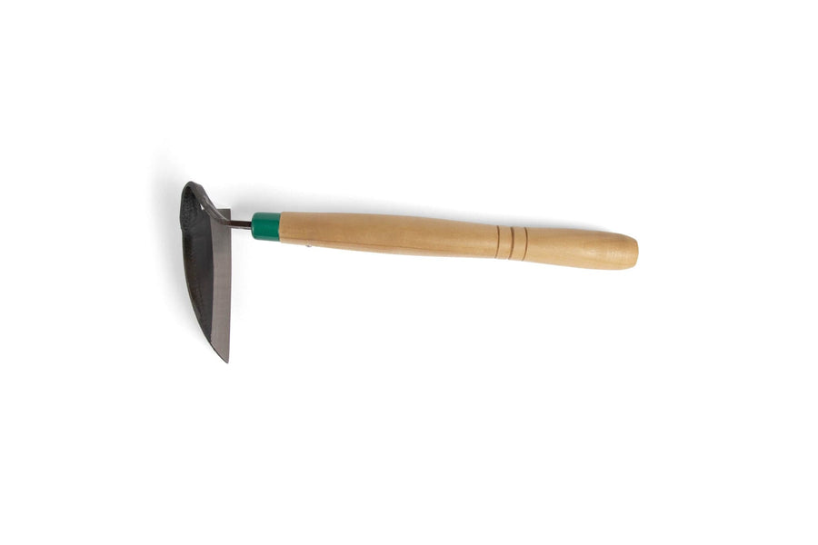 The MARU Japanese Sickle Hoe Right Handed features a high carbon steel blade and light wooden handle, making it ideal for precision gardening tasks. Shown isolated on a white background.
