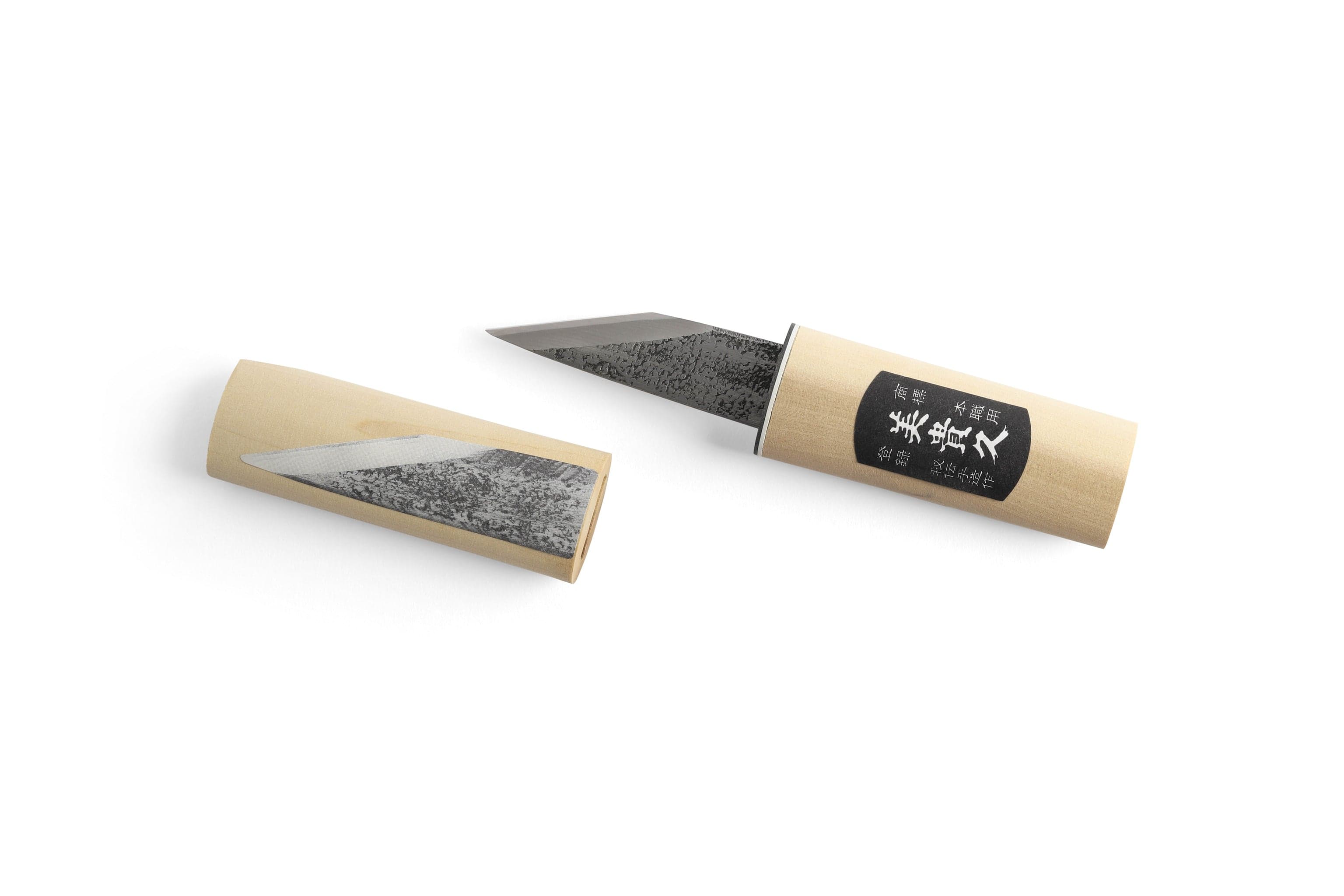 The MARU Japanese Marking Knife, suitable for right and left-handed users, features a single bevel edge blade with a wooden handle and sheath. The knife is crafted for woodworking precision, with textured detailing on the blade and elegantly etched Japanese characters on the handle.