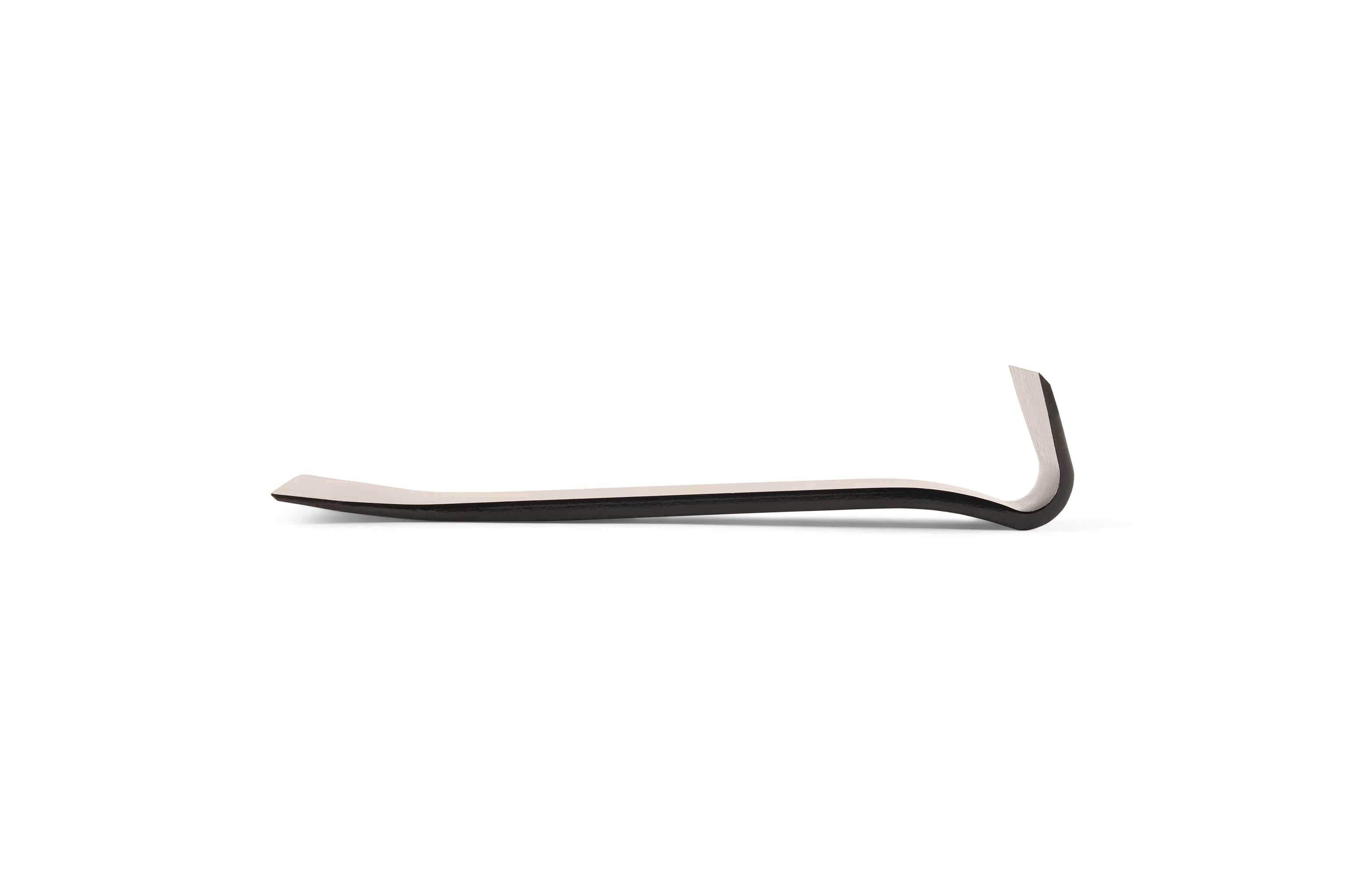 The MARU Dogyu Japanese Chisel Tip Pry Bar, made of high carbon steel, has flat and curved ends for optimal leverage in prying and lifting tasks. Displayed on a white background, its perfect even for scraping finish off boats.