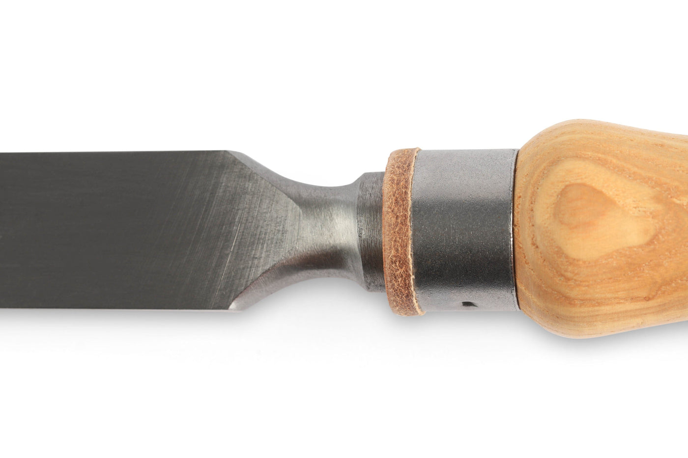 The Robert Sorby Registered Timber Framing Chisel by SOR showcases a wooden handle securely connected by a metal collar to a steel blade with a beveled edge, perfect for deep mortising.