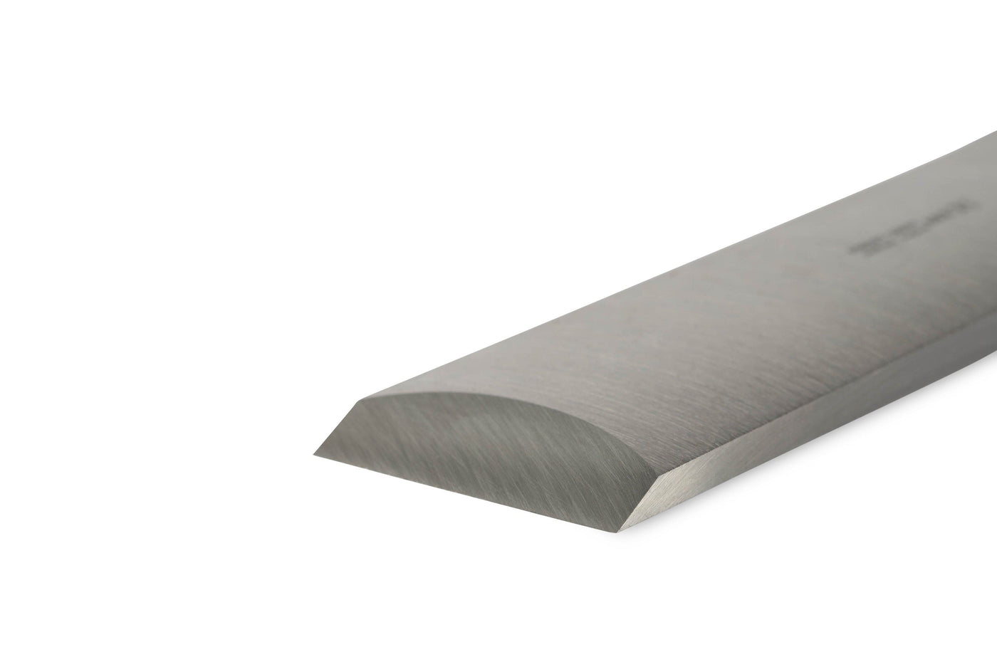 Close-up of the Robert Sorby Timber Framing Slick by SOR, featuring a diagonal blade edge with a curved top, crafted from high carbon Sheffield Steel for sharpness and smooth texture.