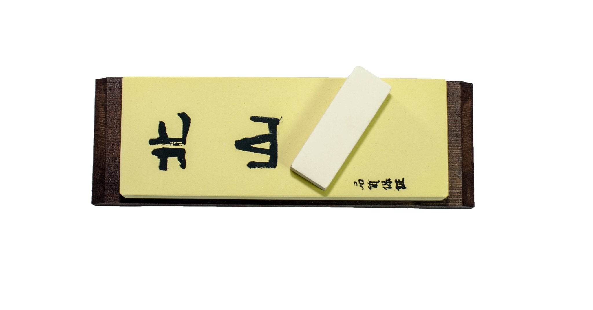 8000 Grit Kitayama Stone Sharpening - Shelter Institute